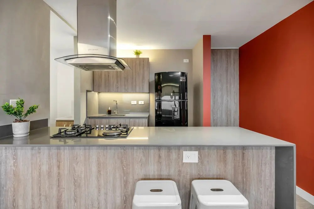 Go Living Suites - 807