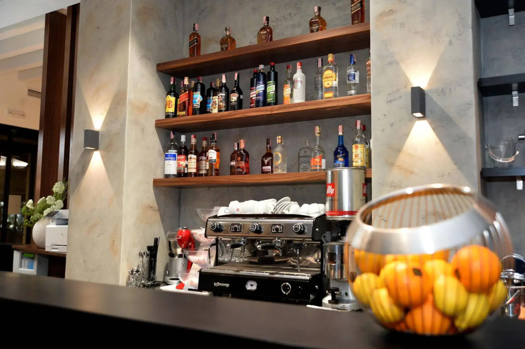 Alexandar Square Boutique Hotel