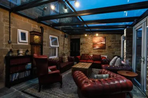 The Black Bull Hotel