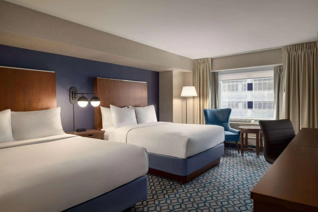 Wyndham Grand Fallsview Hotel
