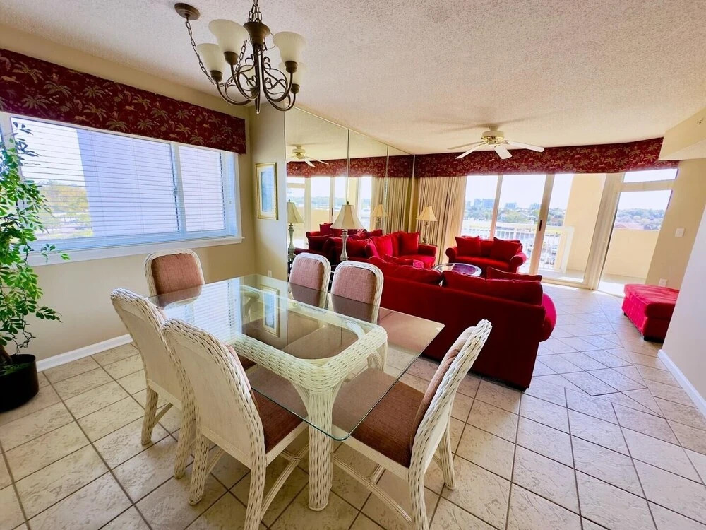 Barefoot Resort N Tower 601 4 Bedroom Condo by RedAwning