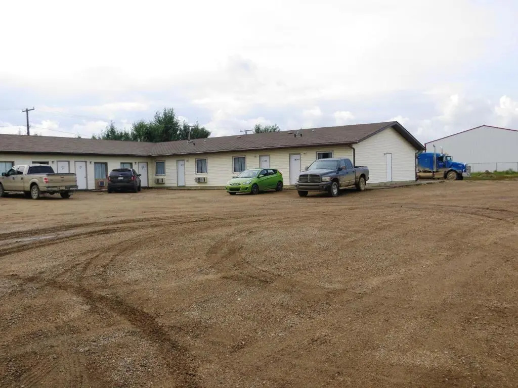 Macklin Motor Inn