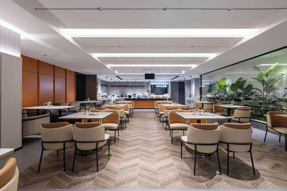 Starway Hotel (Beijing Guozhan Liufang Subway Station)