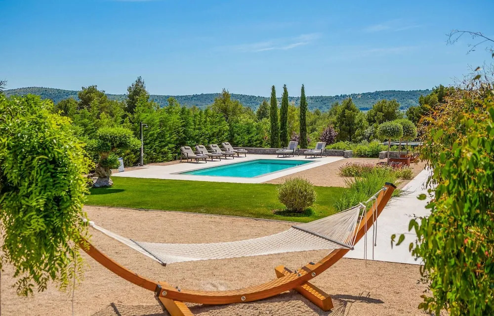 Stunning Home In Dubrava With Sauna