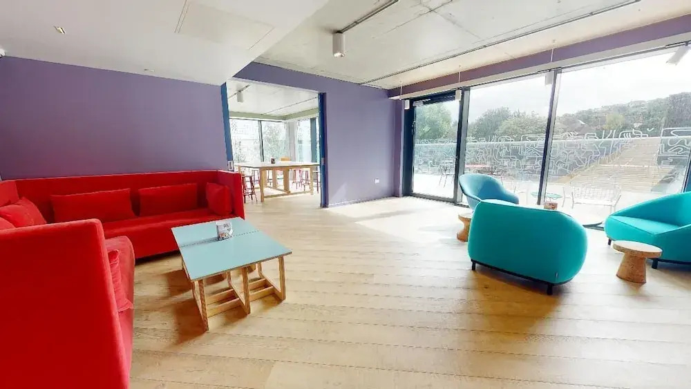 For Students Only - Rooms at iQ Brighton