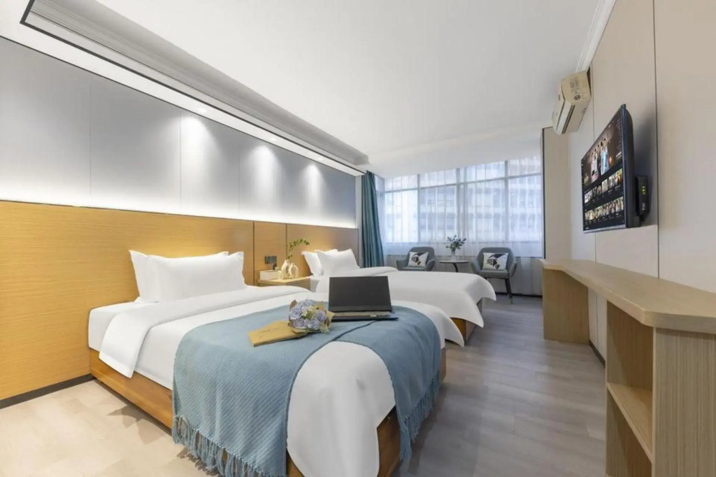 Huijun's Home(Guangzhou Zhongshan Eye Hospital)