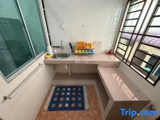 Taman Banang Ria Simple Homestay