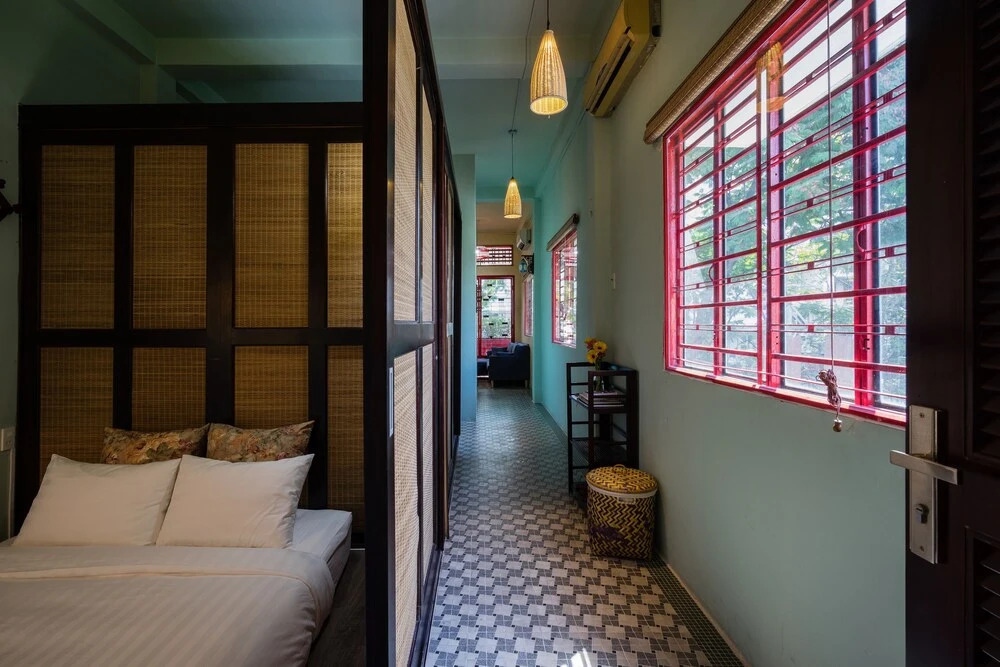 The Red House - Hostel