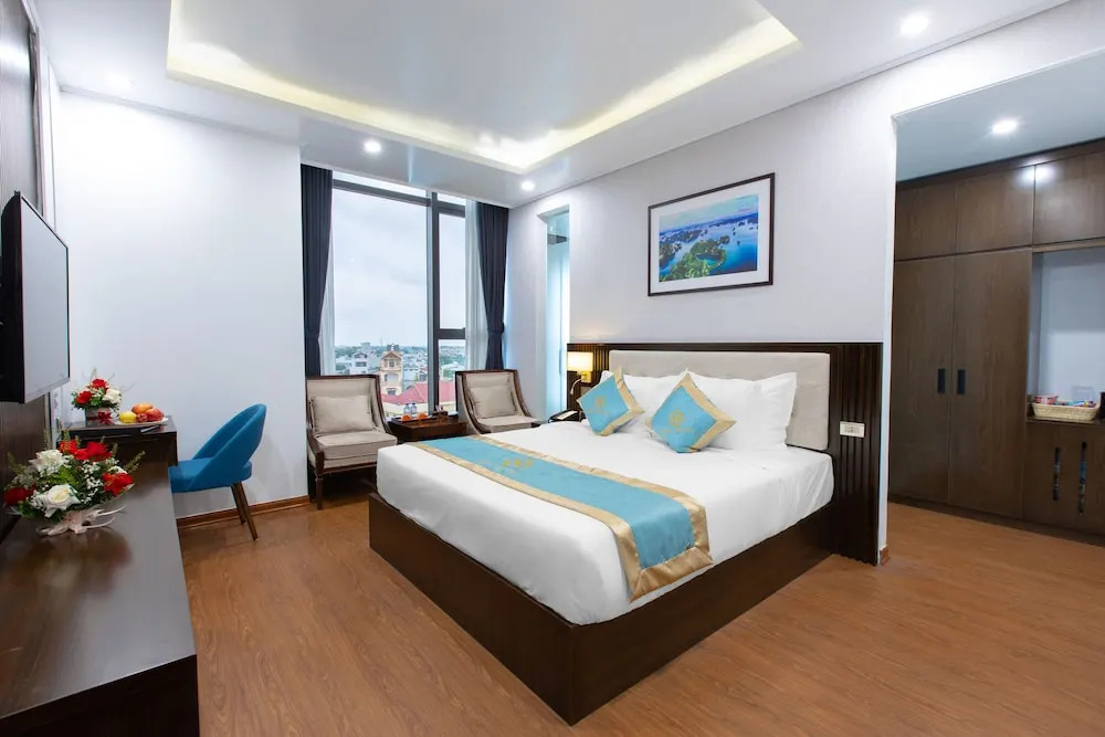 SALA HOTEL MÓNG CÁI
