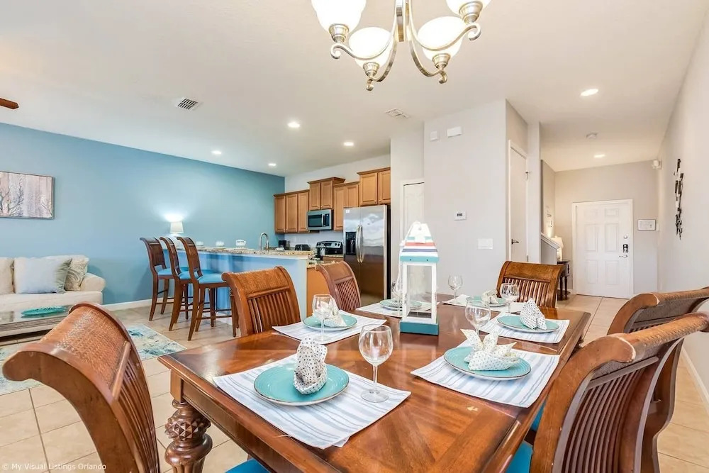 Posh and Spacious Lake View Home, Only Minutes From Disney 4bd/3ba #3pp857