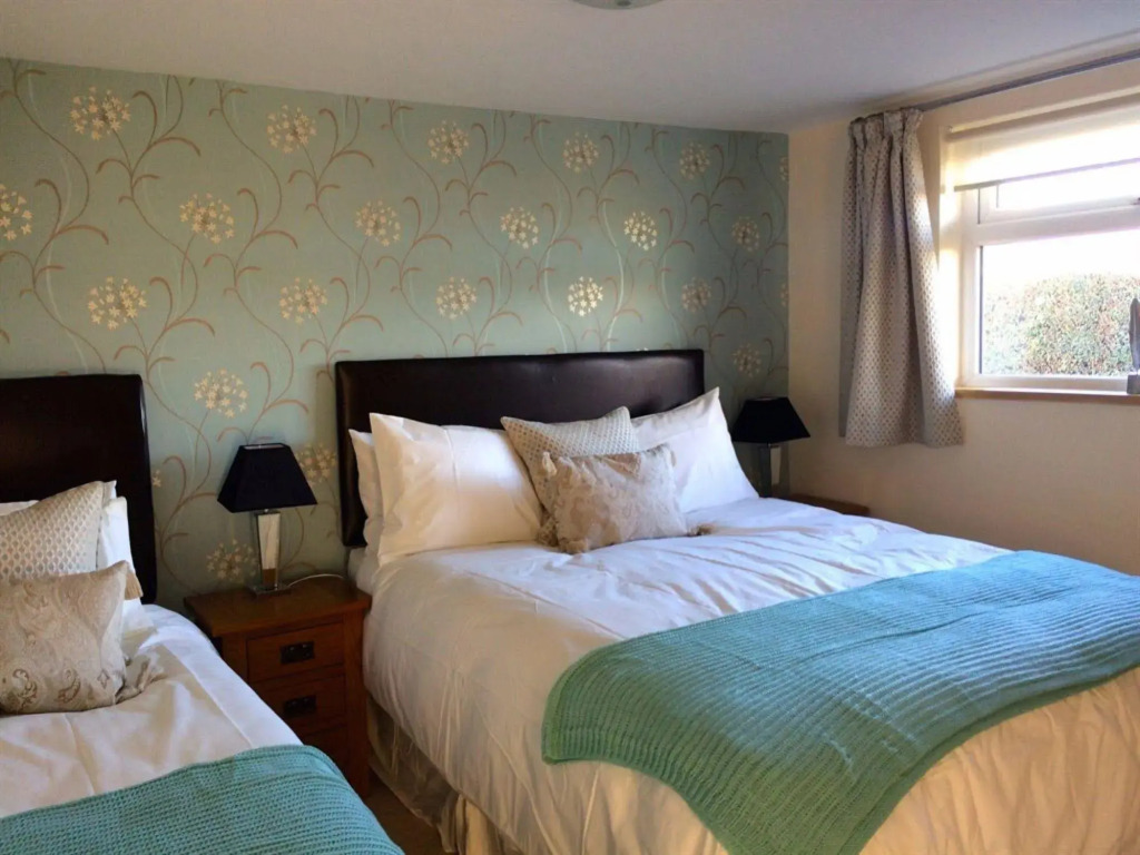 Fourwinds B&B