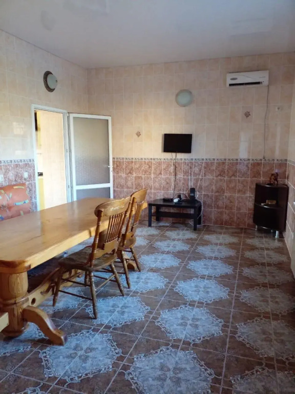 Guest House on Pobedy 7A