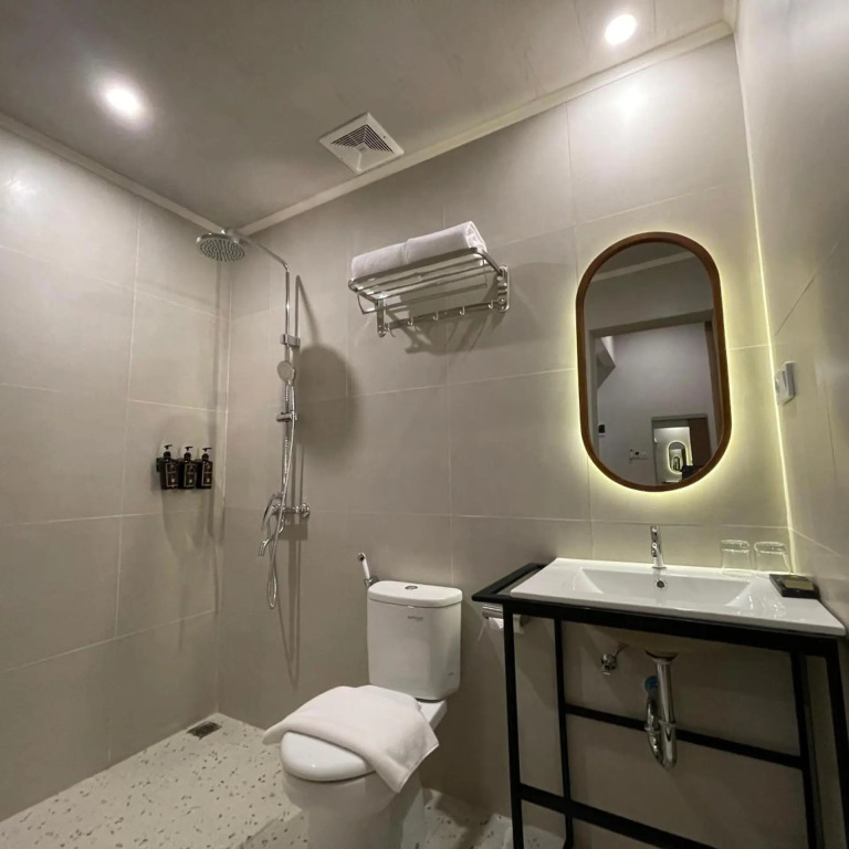Azana Essence Sanggabuana Bogor