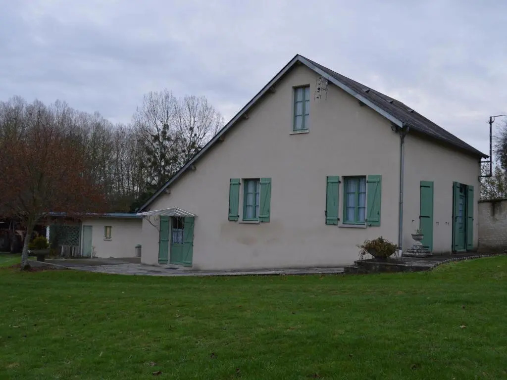 Gîte entre Touraine et Berry, bordé de rivière, près du parc animalier et station thermale - FR-1-591-67