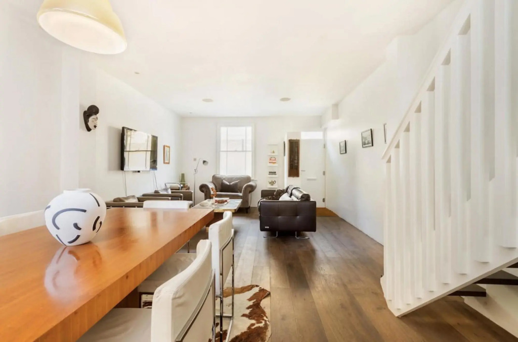 Woo-16 Woodseer Luxurious Town House With Garden Near Brick Lane
