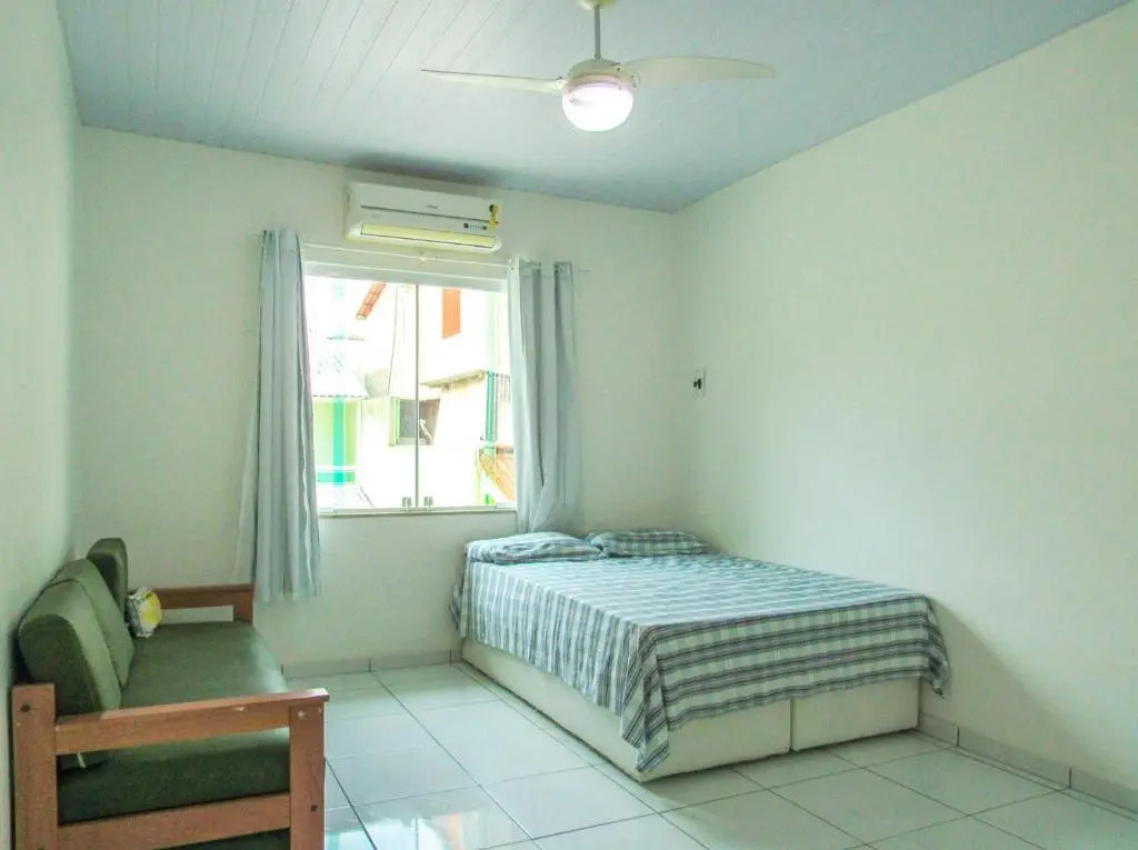 Casa com WiFi a 230m da Praia de Garatucaia-RJ