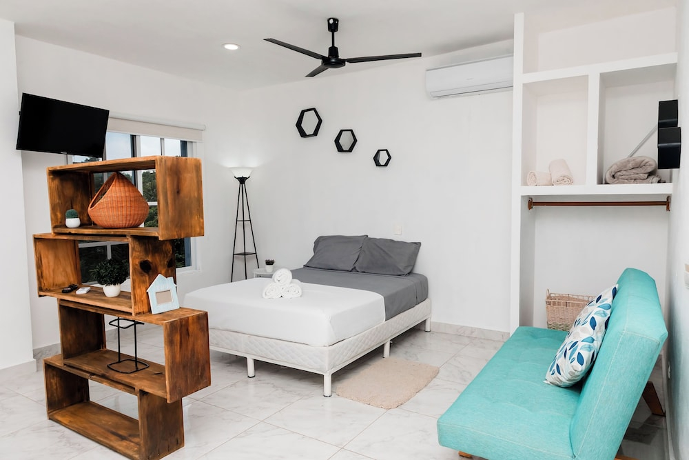 Regatta Villa in Puerto Morelos