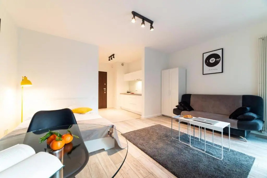 Warsaw Night Apartments Mennica Residence