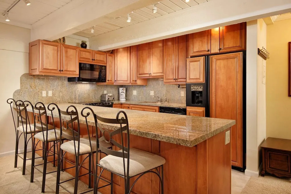 Cottonwood Condominiums