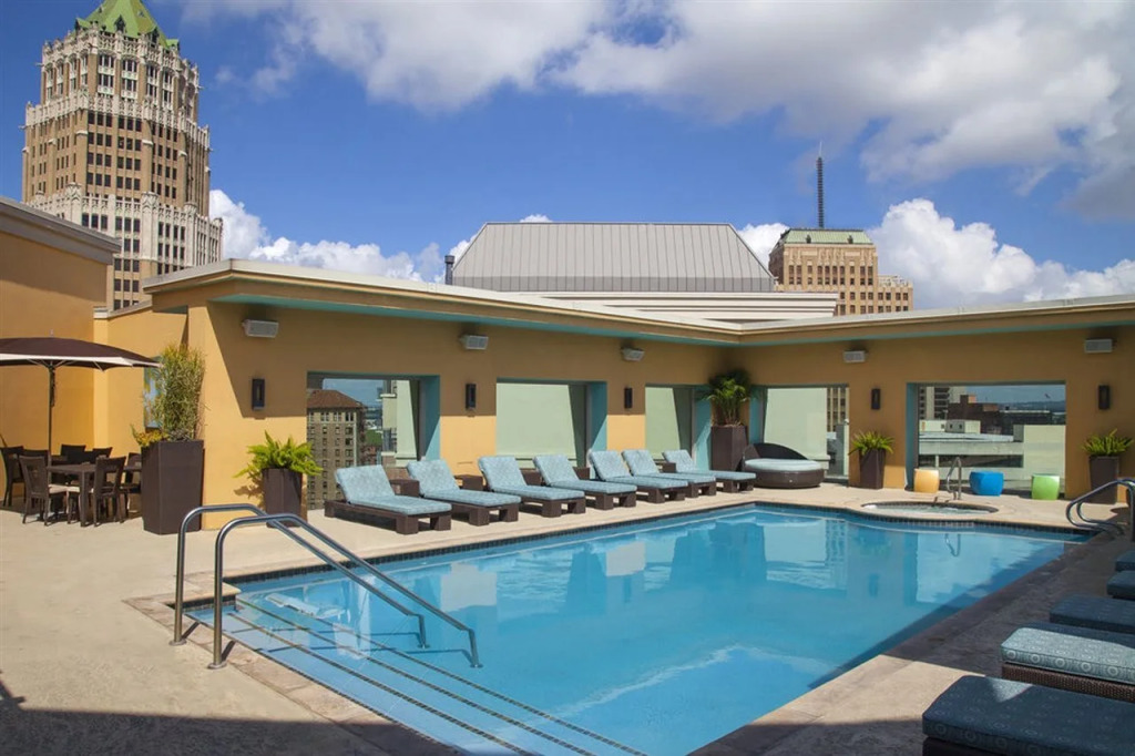 Hotel Contessa - Suites on the Riverwalk