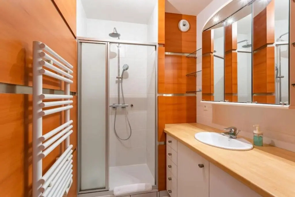 L'OPALE - Joli appartement avec jardin et garage