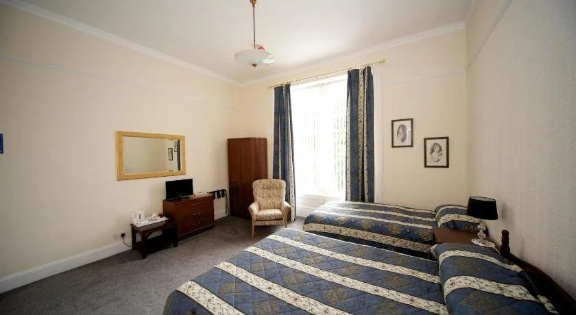 Dellwood Hotel