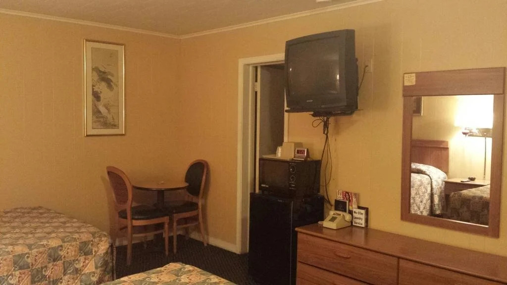 Budget Inn