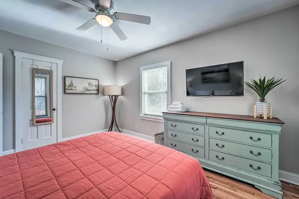 Lovely Wilmington Home Near Cape Fear River!