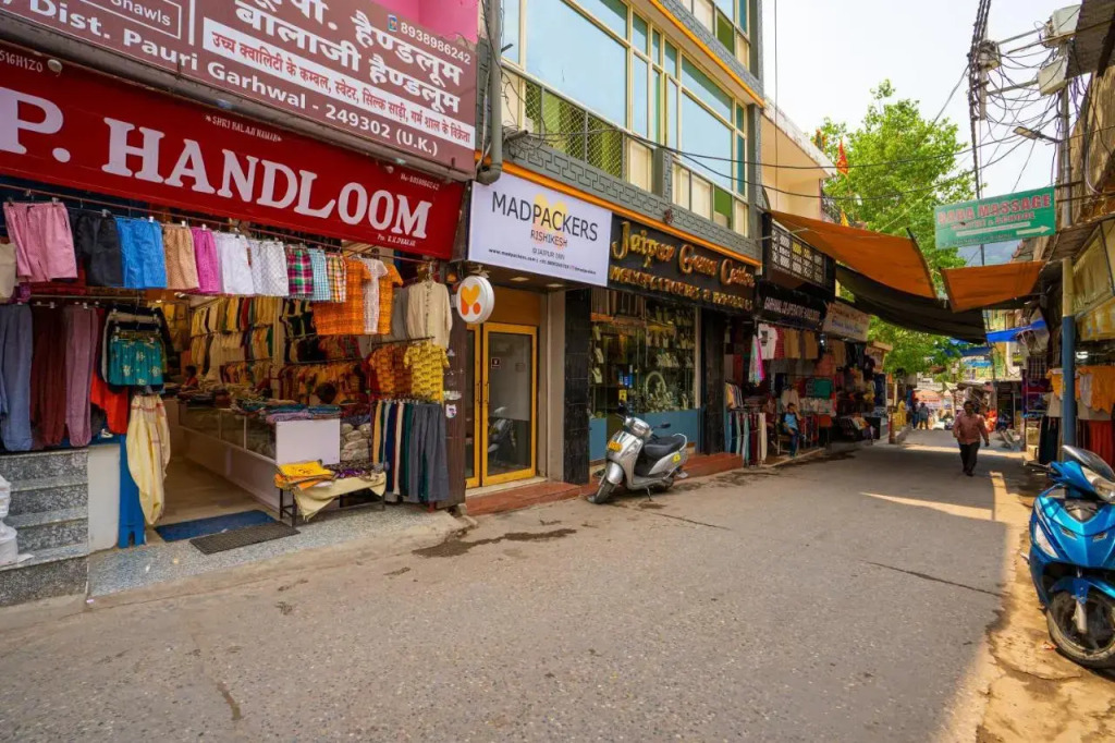 1 BR Boutique stay in Laxman Jhula, Rishikesh, by GuestHouser (1AE7)