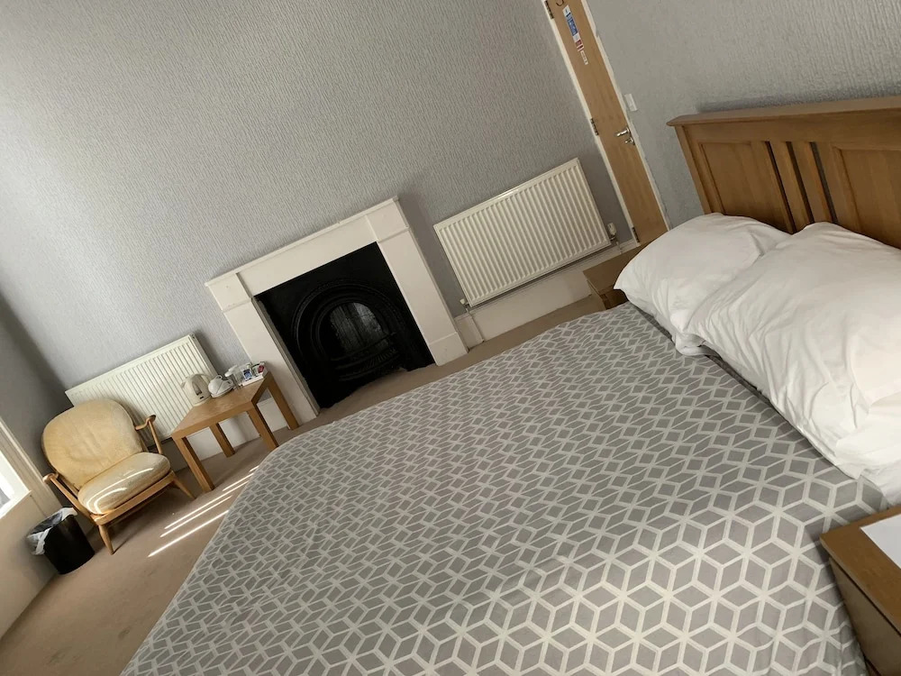 The Corner Rooms