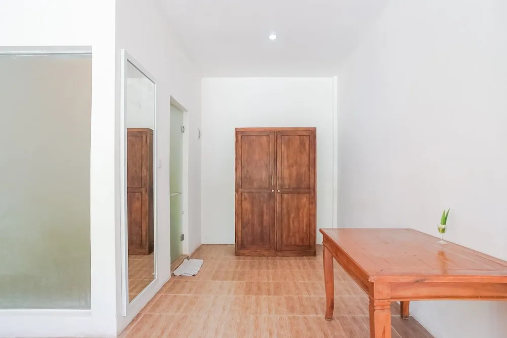 Diuma residence yoga meditation retreat and healing Center