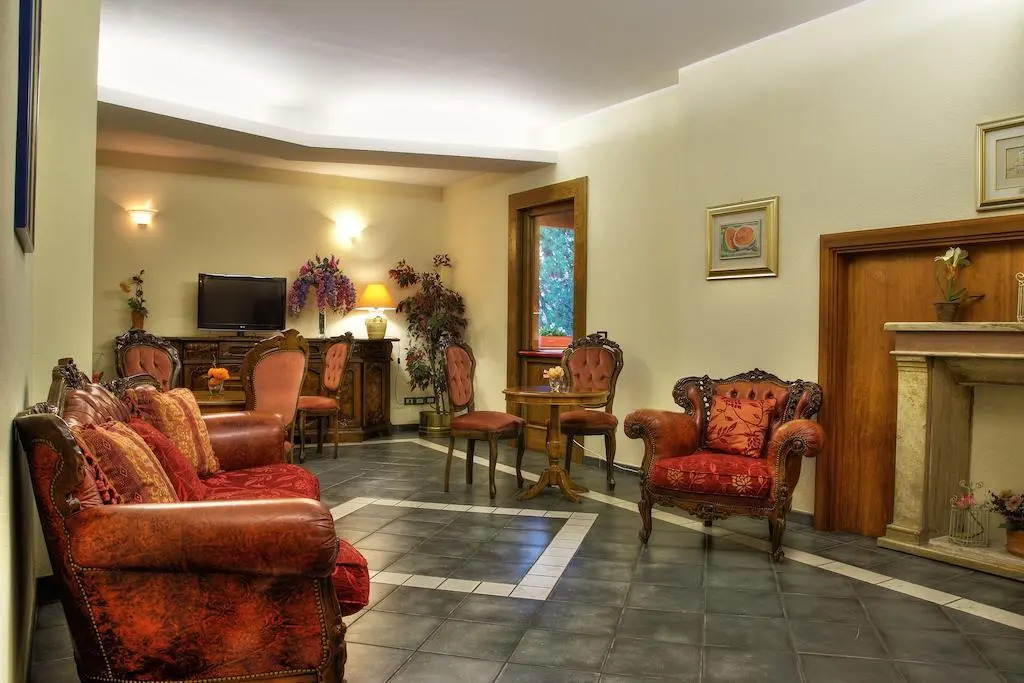 Elide Design Hotel