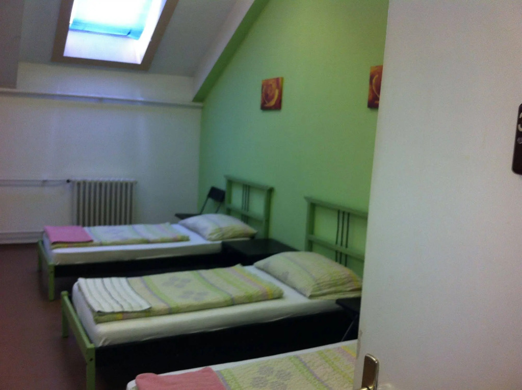 Zrinyi Hostel