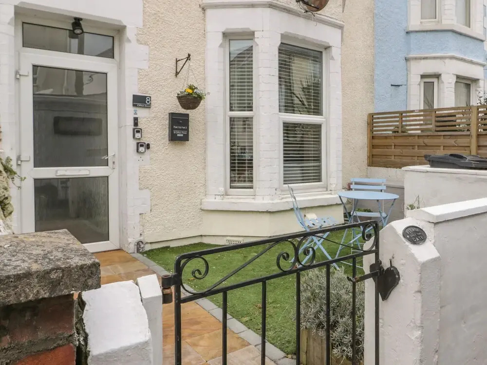 Apartment 2 - Llandudno Central