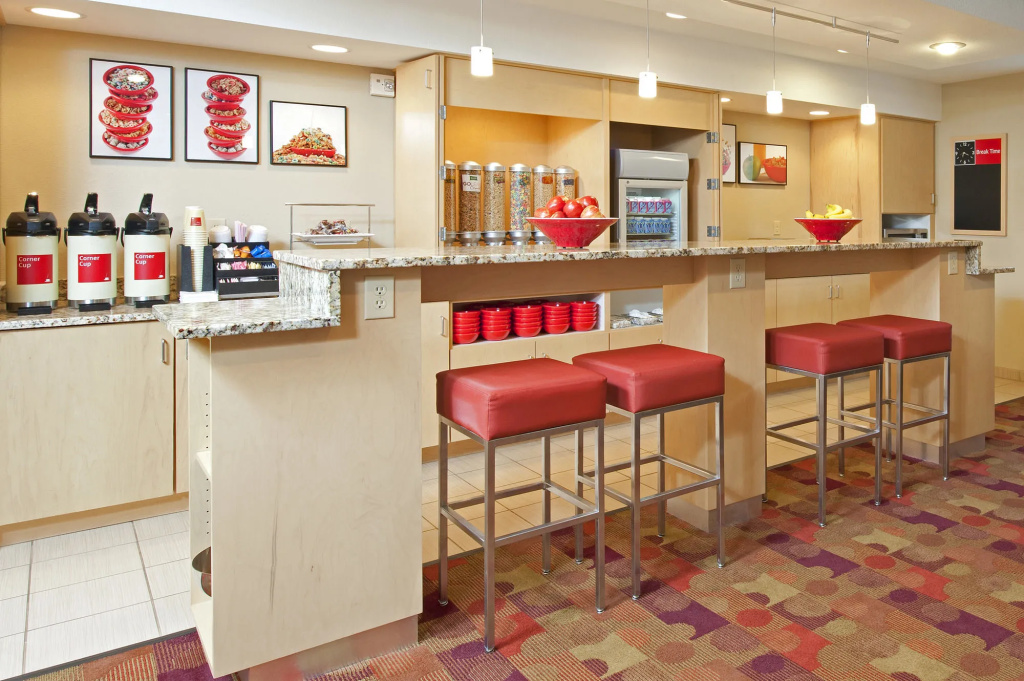 MainStay Suites Bloomington near University