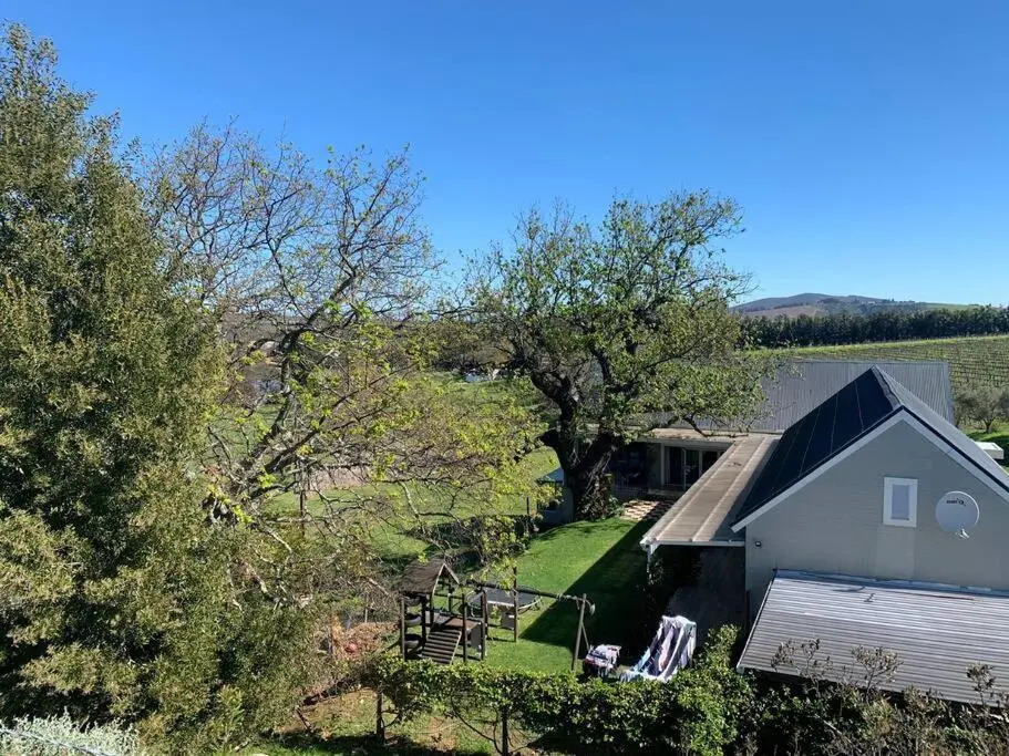 Wildlife Hideaway in the vineyards