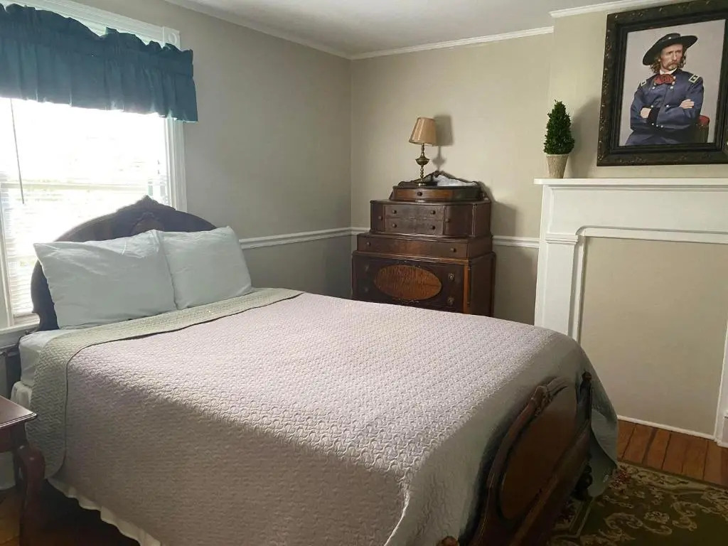 Historic Rosemont Manor