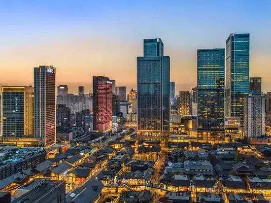 Huayi Kaiyuan Hotel (Wanda Plaza)
