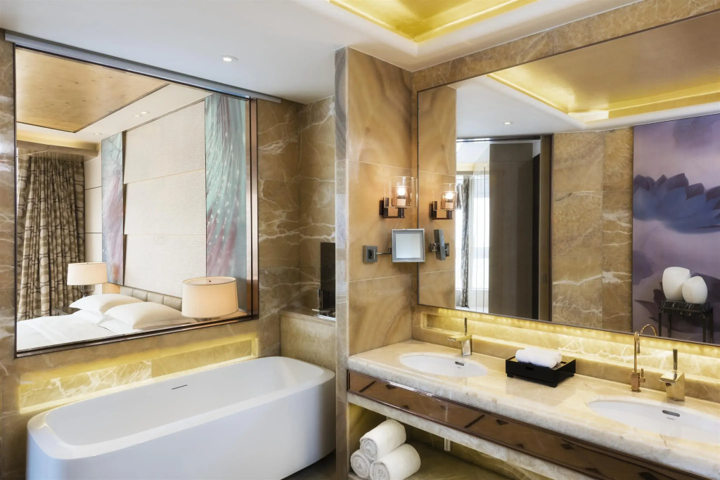 Sheraton Huzhou Taihu Lake Hot Spring Resort & Spa