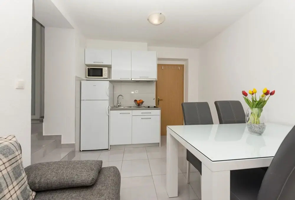 Apartments Miro