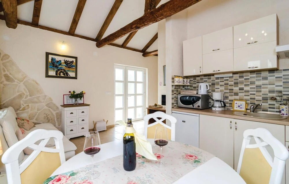 Awesome Home in Cilipi With Outdoor Swimming Pool, Wifi and 4 Bedrooms