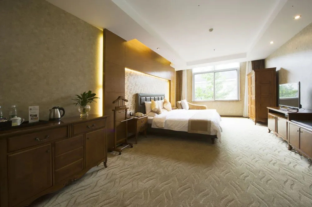 Chengdu Chengfei Grand Hotel