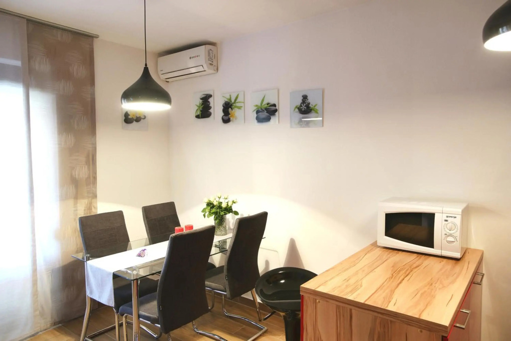 Apartment Grbin