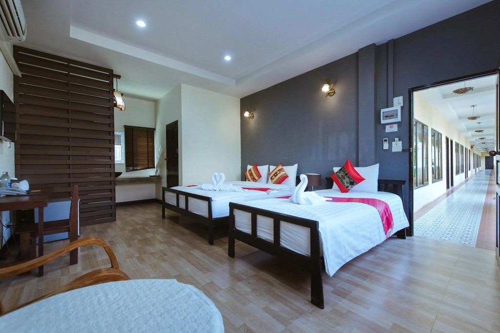 Park & Pool Resort