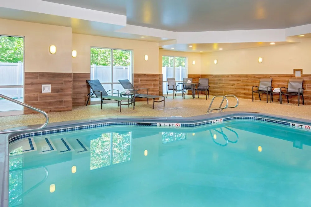 Fairfield Inn & Suites Brunswick Freeport