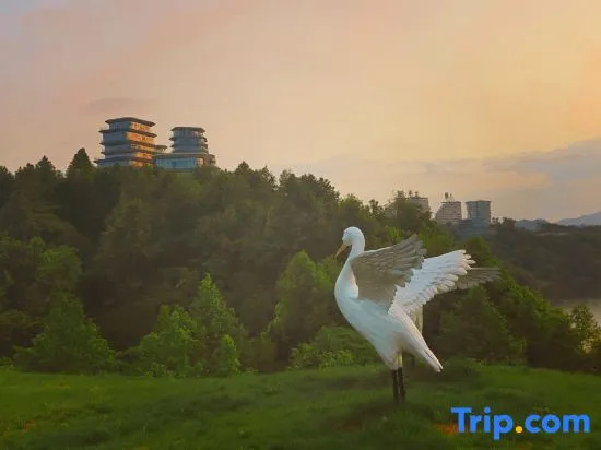 Taiping Lake Zai Shui Yi Fang Vacation Apartment