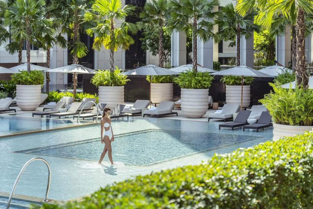 Four Seasons Hotel Bangkok at Chao Phraya River