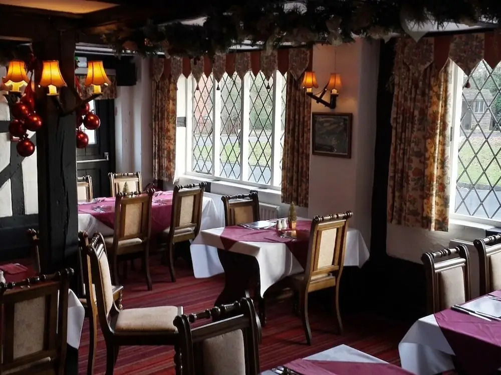 The Green Dragon Inn