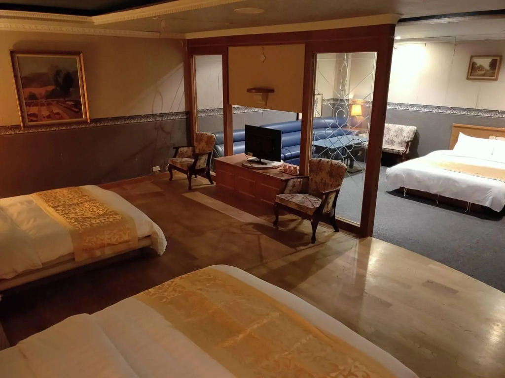 夏威夷酒店Melody Hawaii Hotel