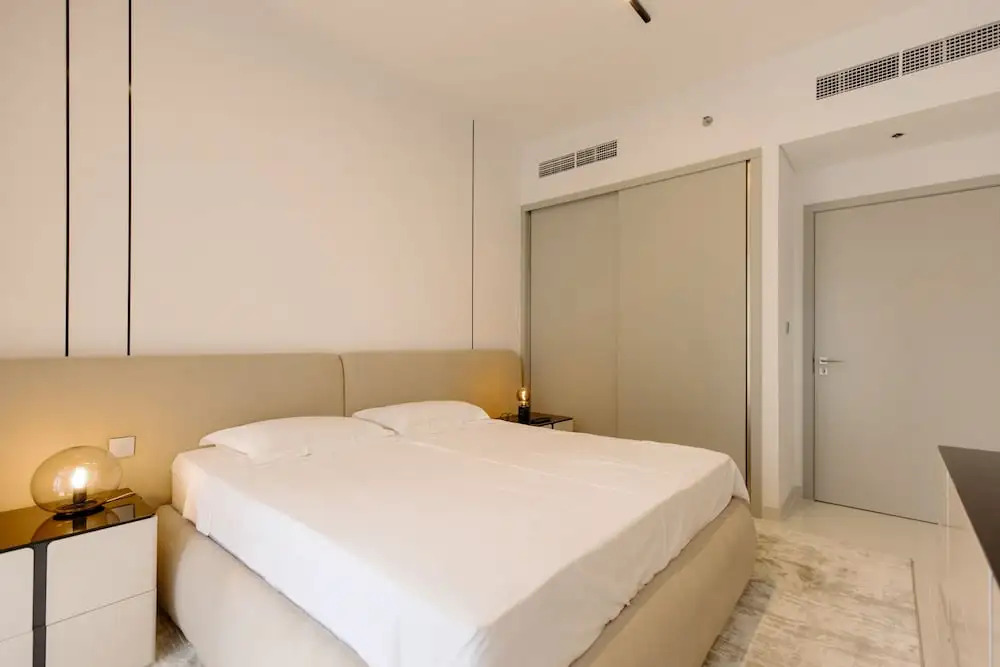 Beachfront Elegant 2BR Condo